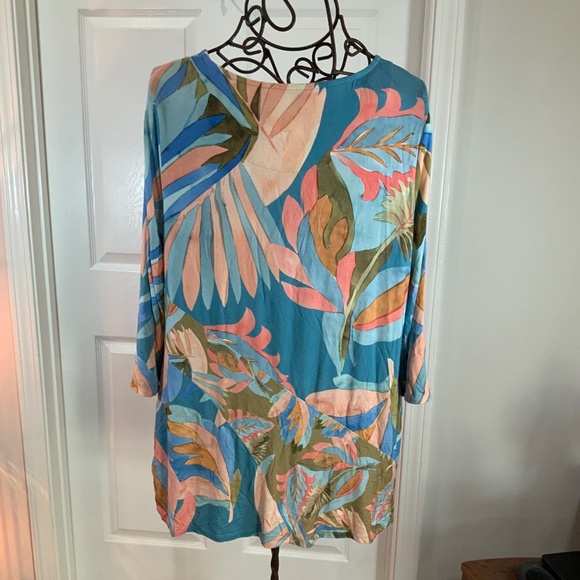 Soft Surroundings Palm Leaf Watercolor Boho Tunic Size Large - Picture 5 of 9